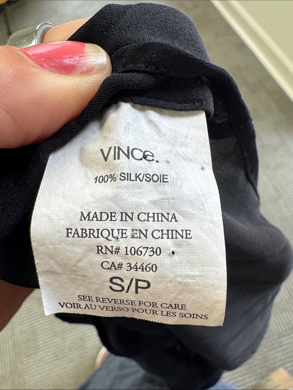 Vince 100% Silk Georgette Cap Sleeve V-Neck Black Blouse, size S - Picture 5 of 7